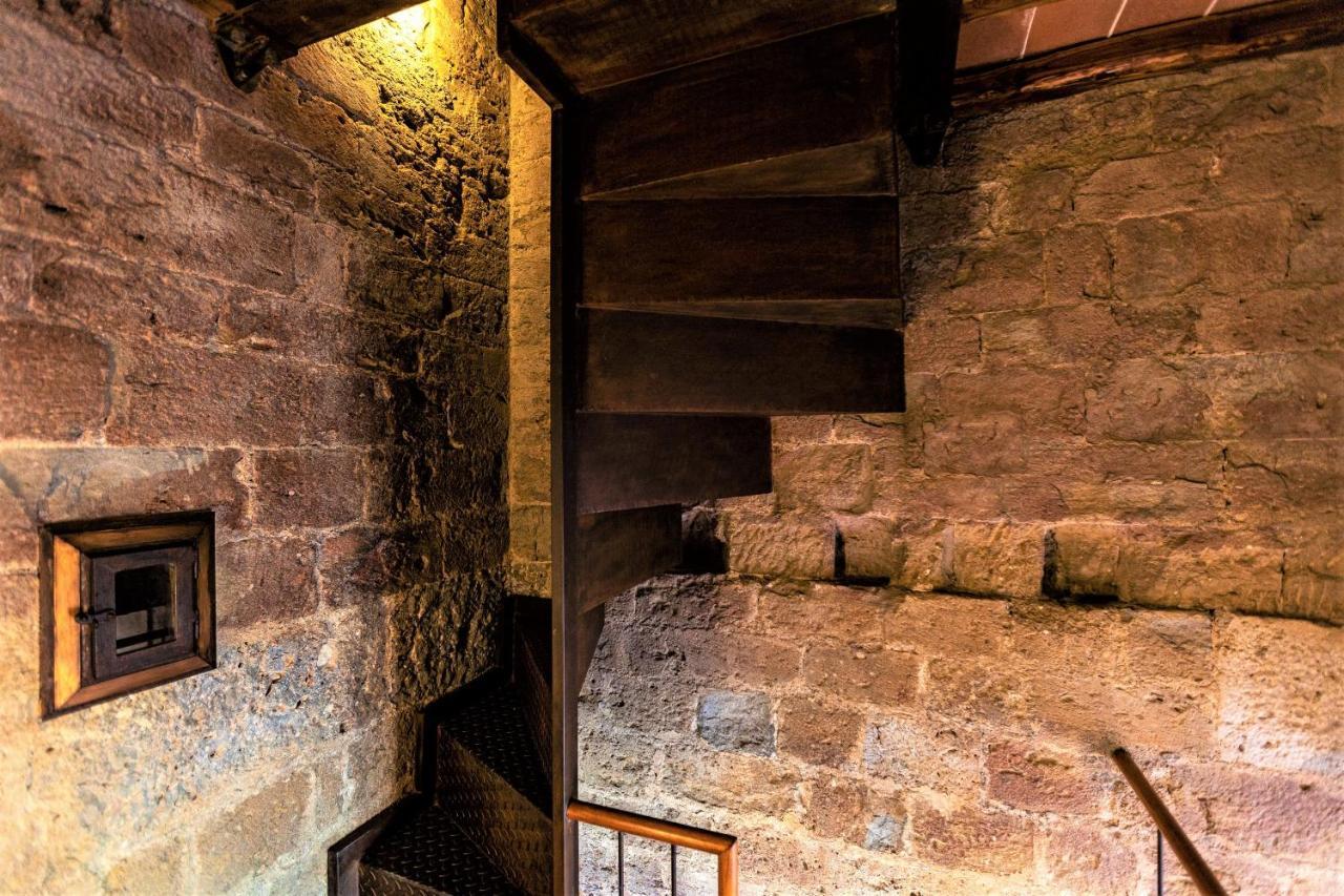 Torre Salvucci Maggiore Medieval Tower Experience San Gimignano Luaran gambar
