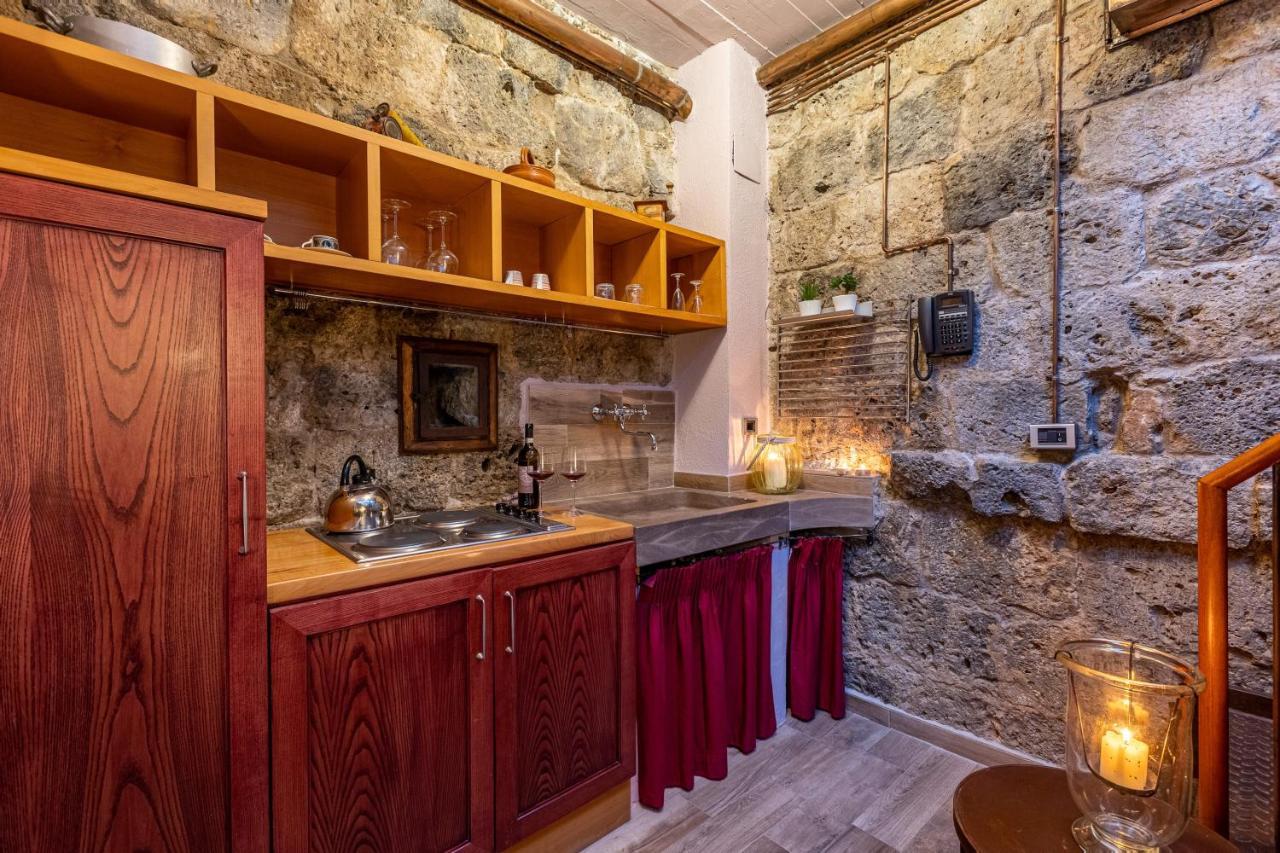 Torre Salvucci Maggiore Medieval Tower Experience San Gimignano Luaran gambar
